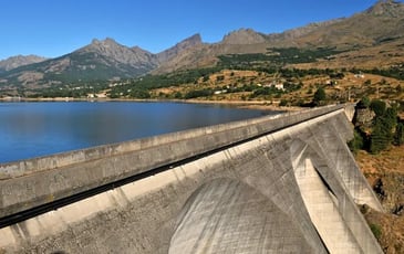 Visite de l'usine hydroélectrique de Castirla
