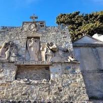 Découverte du tombeau du sculpteur Damaso Maestracci