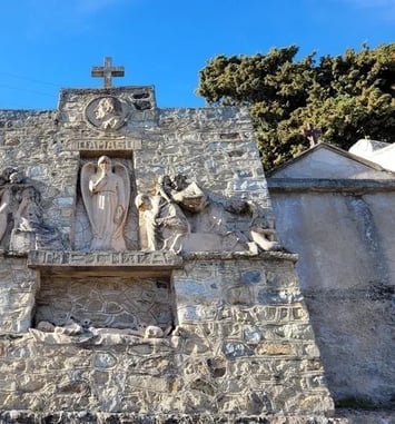 Découverte du tombeau du sculpteur Damaso Maestracci