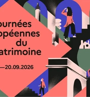 Exposition des voitures anciennes et bénédiction des voitures à 11h30 dans l'Église Santa Maria Assunta de Palasca