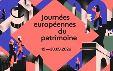 Exposition des voitures anciennes et bénédiction des voitures à 11h30 dans l'Église Santa Maria Assunta de Palasca
